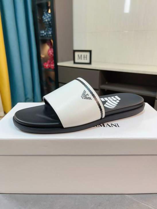 Picture of Armani Slippers _SKUArmanisz38-45mnw06013418